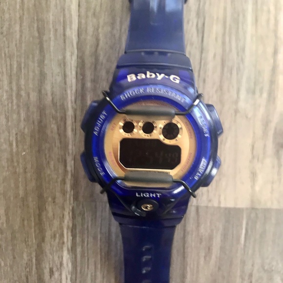 Baby-G Watch - Picture 2 of 6